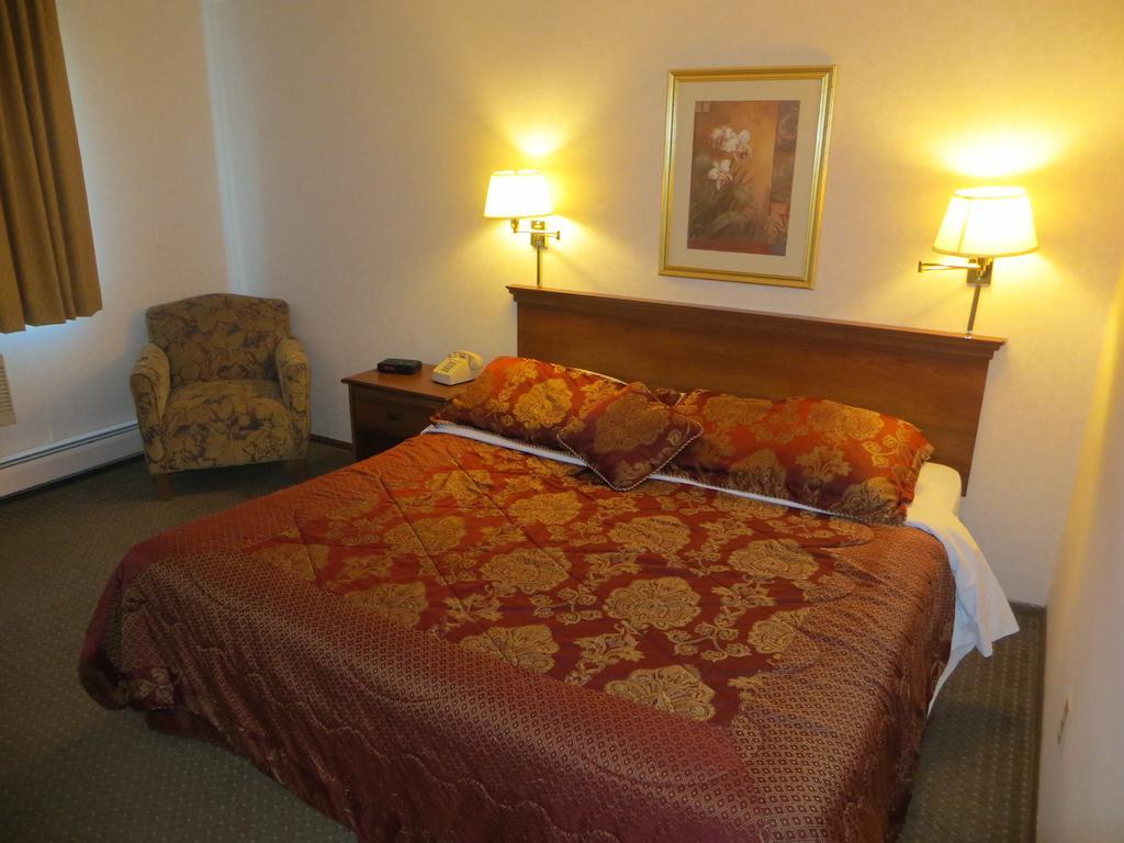 Ripon Welcome Inn And Suites الغرفة الصورة