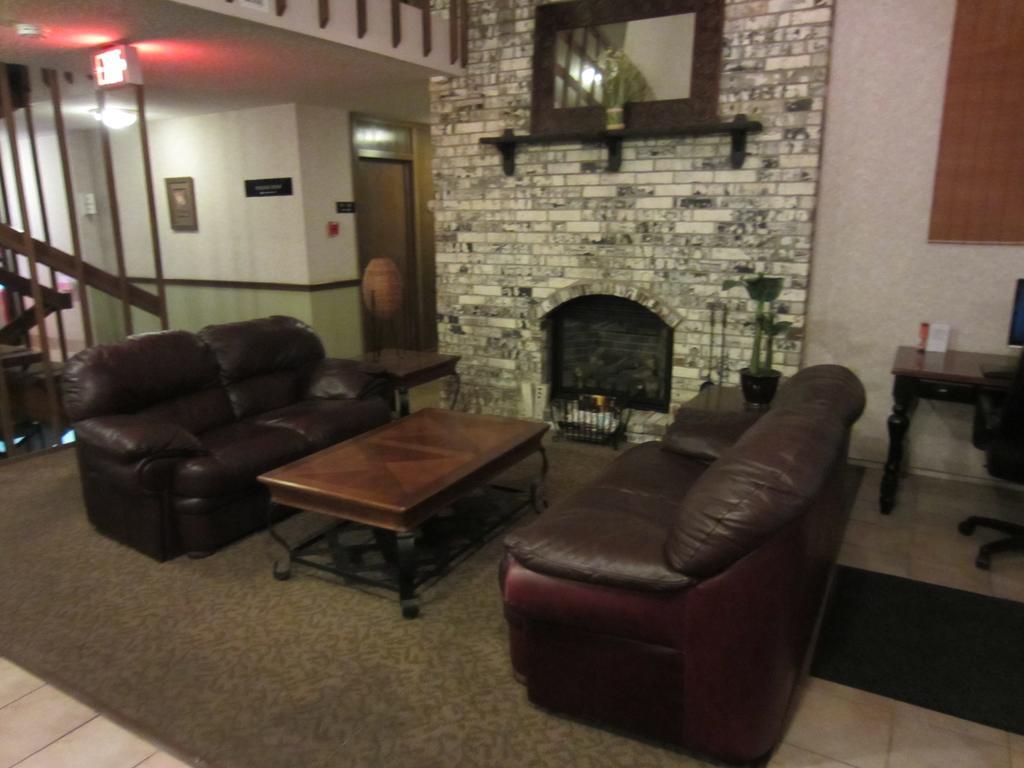 Ripon Welcome Inn And Suites المظهر الخارجي الصورة